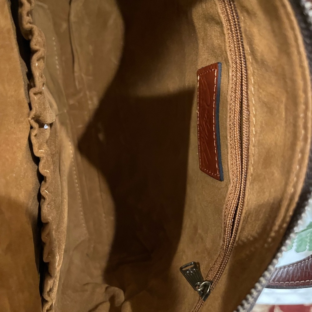 Patricia Nash Avelino Crossbody purse. - Picture 13 of 14